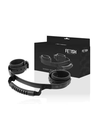 FETISH SUBMISSIVE ESPOSAS CON TIRADOR CON FORRO DE NEOPRENO