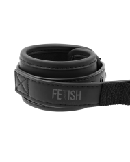 FETISH SUBMISSIVE ESPOSAS CON TIRADOR CON FORRO DE NEOPRENO