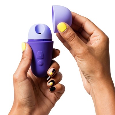 ROMP FREE X ESTIMULADOR DE CLITORIS CON TAPA 10 NIVELES RECARGABLE MORADO