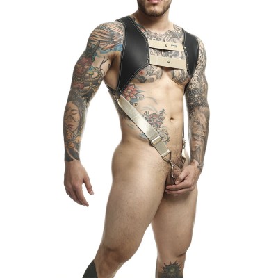 MOB DNGEON ARNES CON ANILLO DORADO PARA EL PENE TALLA UNICAS