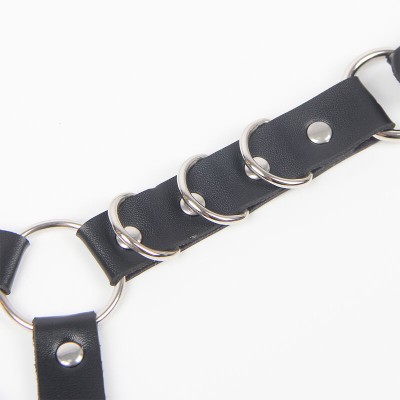 SUBBLIME ARNES CINTURON Y LIGA DETALLE ANILLAS Y CADENA TALLA UNICA