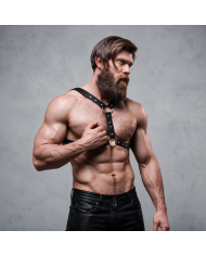 FETISH SUBMISSIVE ATTITUDE ARNES ECOPIEL PECHO CON DOBLE SUJECION Y TACHUELAS HOMBRE