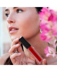 EYE OF LOVE MATCHMAKER CRIMSON KISS BRILLO LABIAL ROJO EFECTO VOLUMEN CON FEROMONAS 85 ML