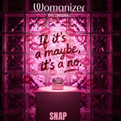 WOMANIZER SNAP ESTIMULADOR DE CLITORIS POR SUCCION 6 NIVELES BURDEOS