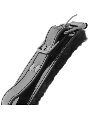 DARKNESS ESPOSAS CUERO AJUSTABLES MANOS NEGRO CON CANDADO DARKNESS ESPOSAS CUERO AJUSTABLES MANOS NEGRO CON CANDADO
