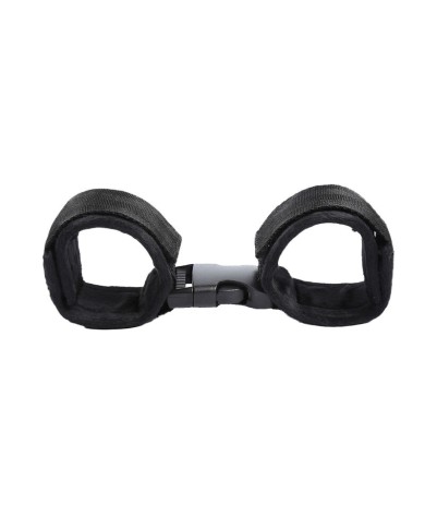 OHMAMA FETISH RESTRICCIONES MUNECA CON BROCHE OHMAMA FETISH RESTRICCIONES MUNECA CON BROCHE