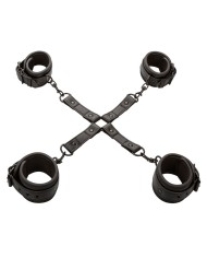 CALEXOTICS NOCTURNAL CONECTOR HOG TIE CUERO AJUSTABLE NEGRO